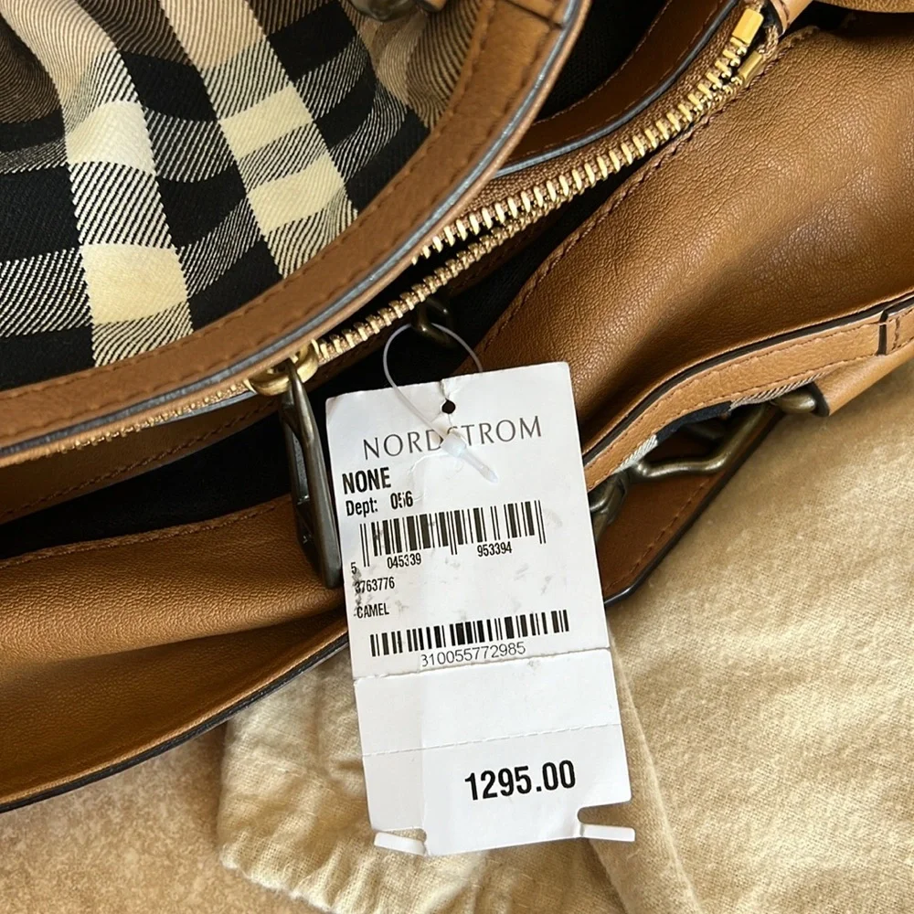 Burberry Brecon House Check Tote Bag - Picture 10 of 16